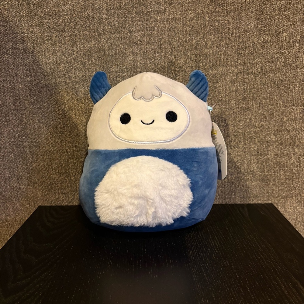 Horace Yeti Squishmallow